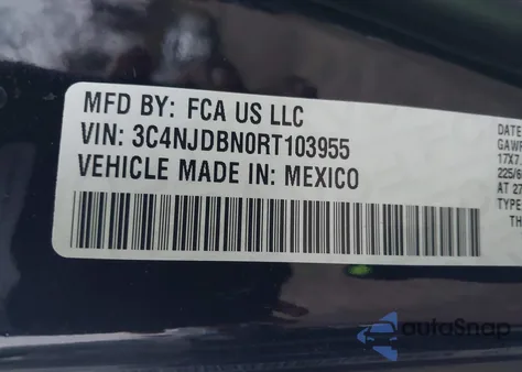 2024 Jeep Compass Latitude 4X4 from USA, damaged, VIN 3C4NJDBN0RT103955